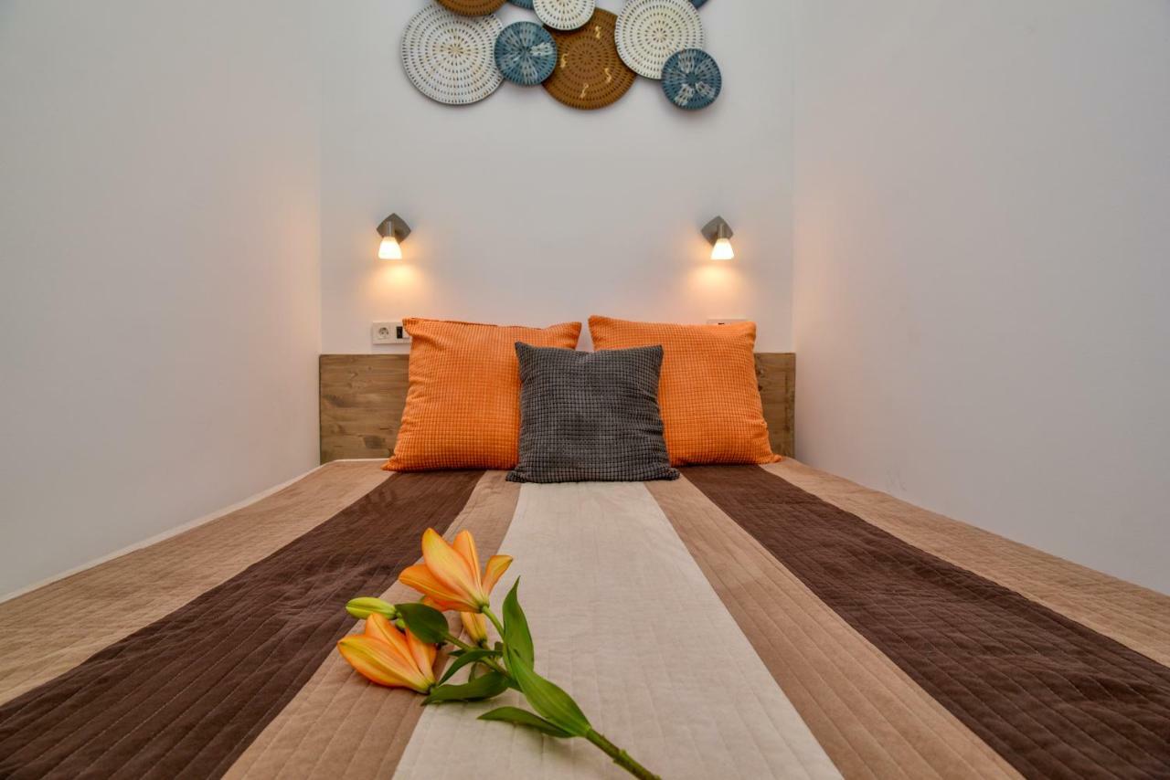 Heart Apartment With Free Private Parking Budapest Luaran gambar