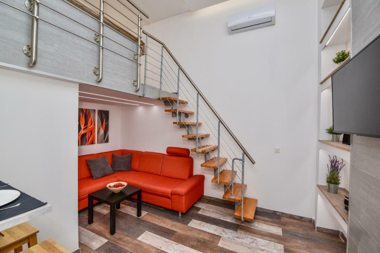 Heart Apartment With Free Private Parking Budapest Luaran gambar