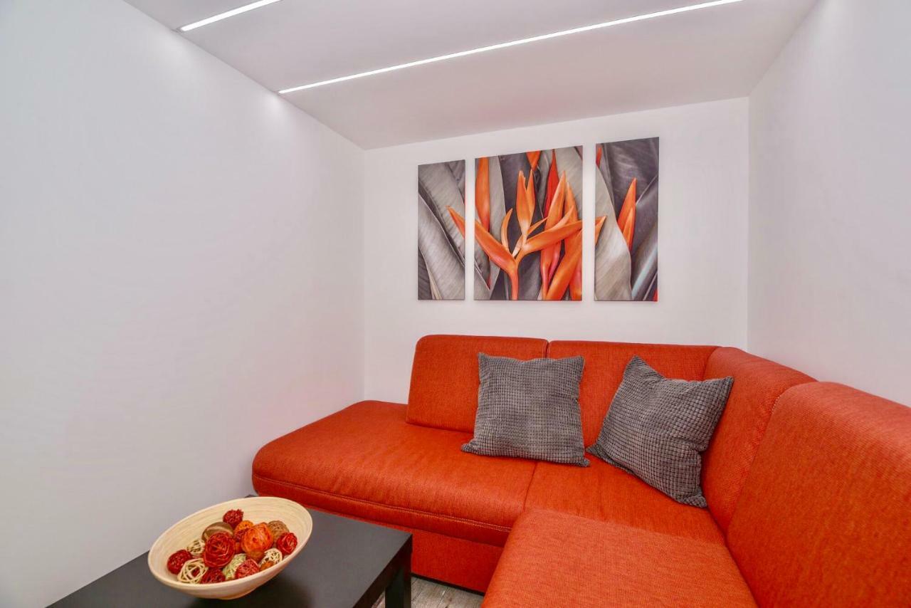 Heart Apartment With Free Private Parking Budapest Luaran gambar