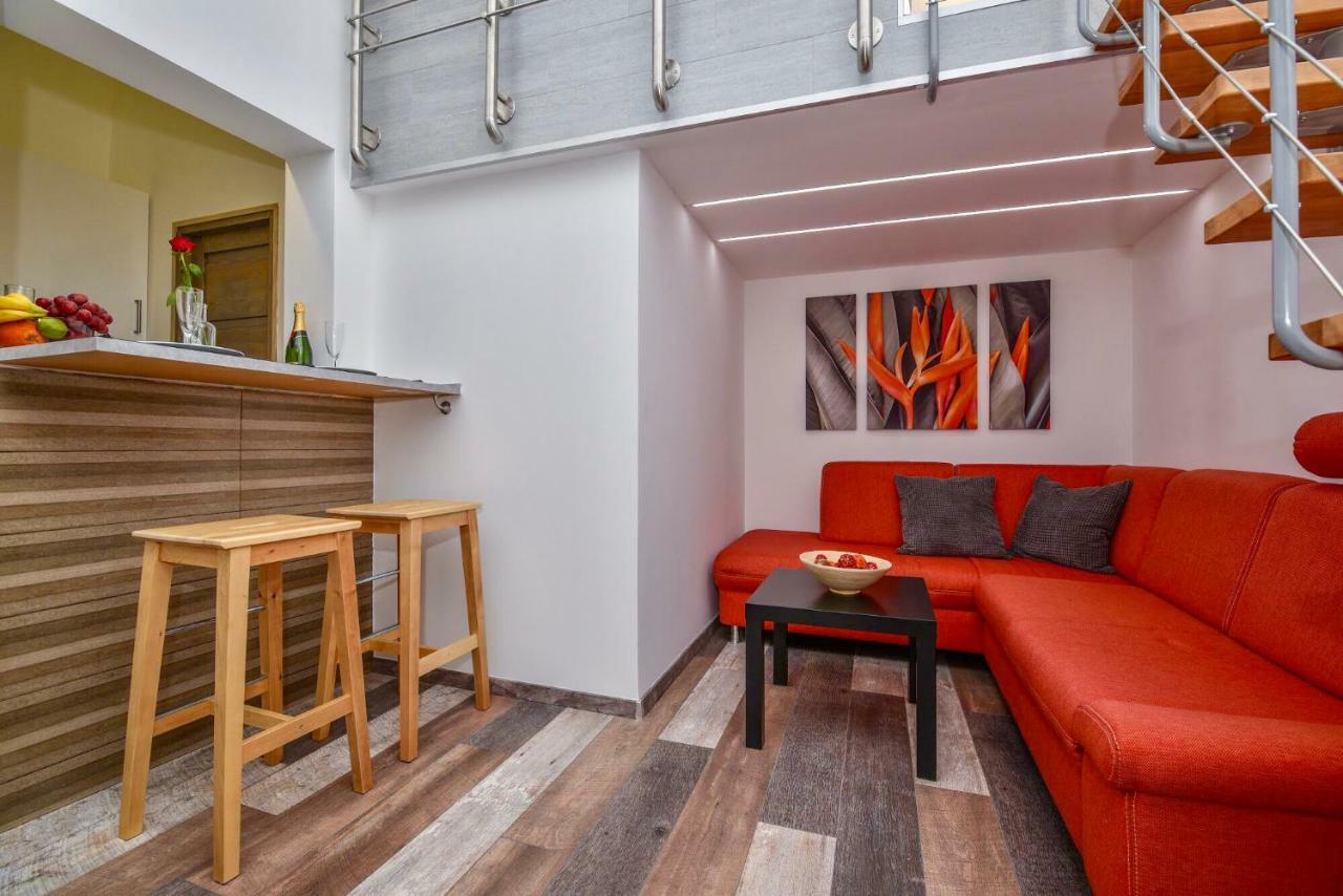 Heart Apartment With Free Private Parking Budapest Luaran gambar